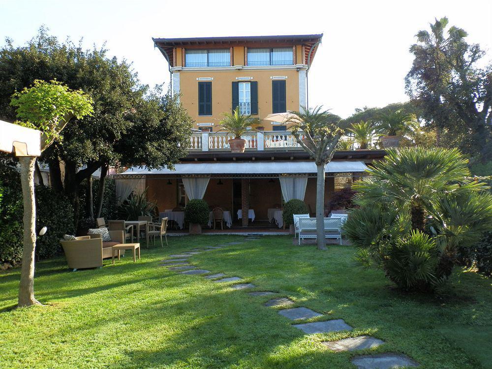 Hotel Regina Forte dei Marmi Exterior foto